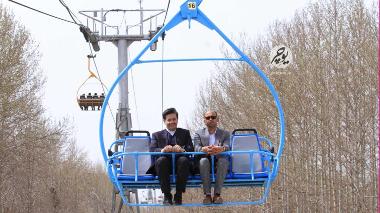 یوچر طراح و سازنده تله سیژ